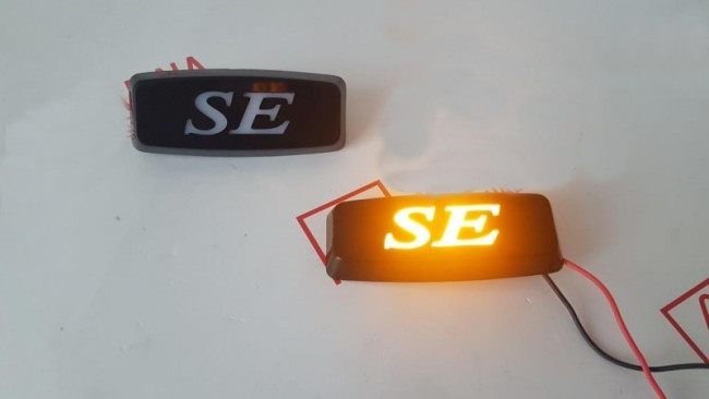 Заглушки SE черные с подсветкой Sal-Man, желтый свет для автомобилей LADA купить в интернет-магазине tuning63
