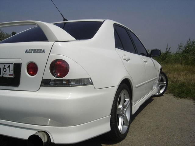Накладки на заднюю оптику Toyota Altezza (10) купить в интернет-магазине tuning63