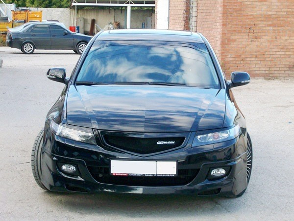 Решетка радиатора "Mugen Style" Honda Accord VII (2006-2008) (сетка в комплекте) купить в интернет-магазине tuning63