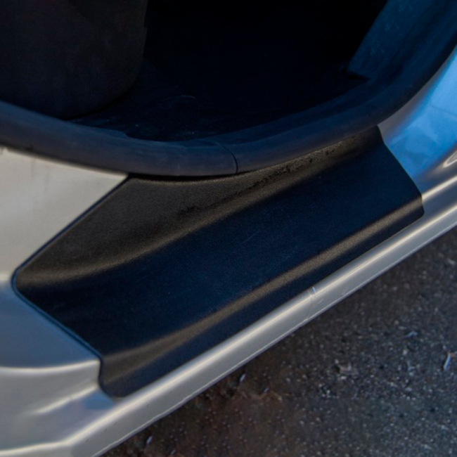 Накладки на порожки в проем дверей для Renault Logan II (2014-н.в.) купить в интернет-магазине tuning63