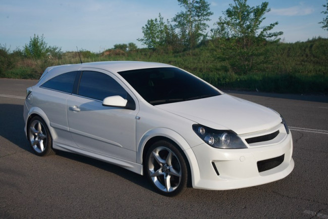 Бампер передний "DM Style" для Opel Astra H купить в интернет-магазине tuning63